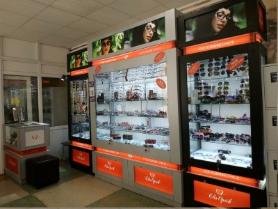 Оптика ЭЛИС ОПТИК на ул. Макаенка, 17 