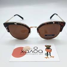 Женские солнцезащитные очки INVU CN772