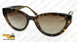 Женские солнцезащитные очки INVU B2113